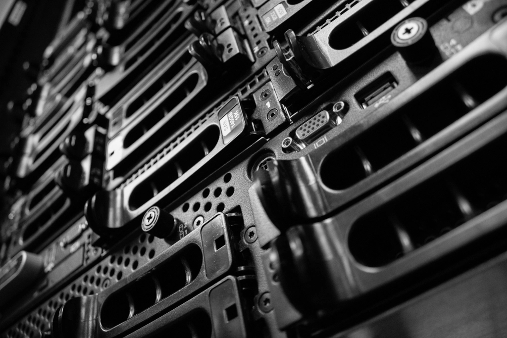 Film Lab IT Services — Networks, OMS, Servers and Infrastructure